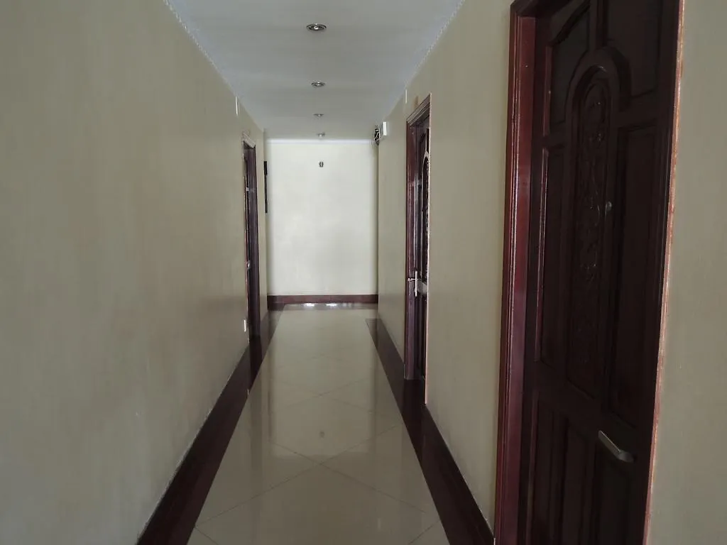 Hung Thanh Hotel Ho Chi Minh City